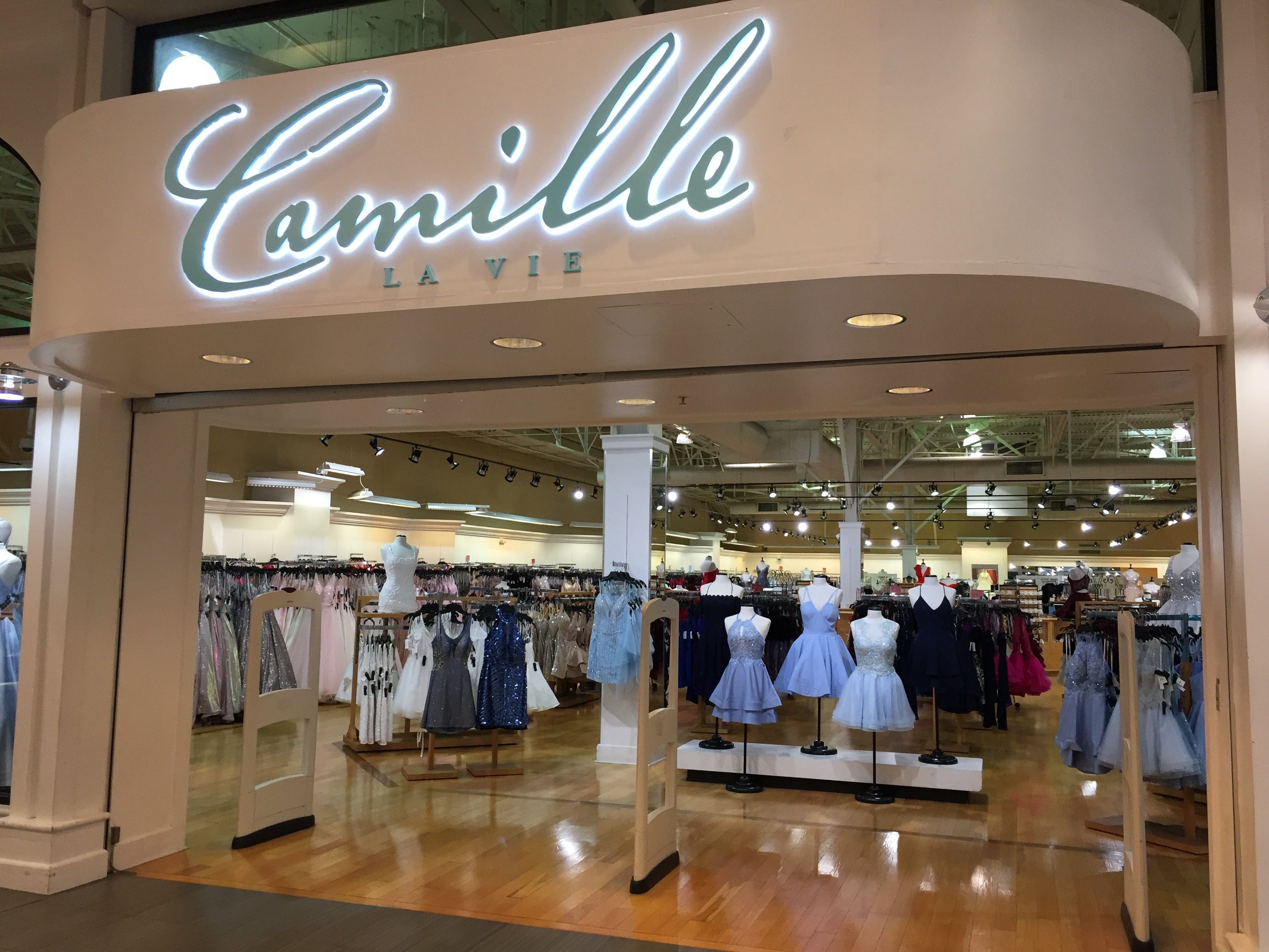 SALES ASSOCIATE PART TIME, MILPITAS, CA - Camille La Vie