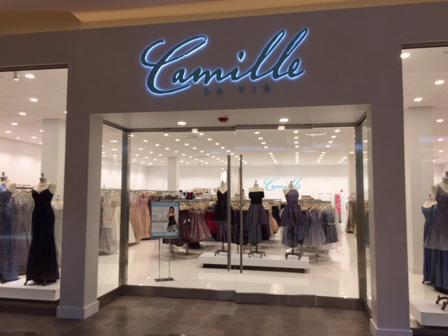 ASSISTANT STORE MANAGER, DES PERES, MO - Camille La Vie