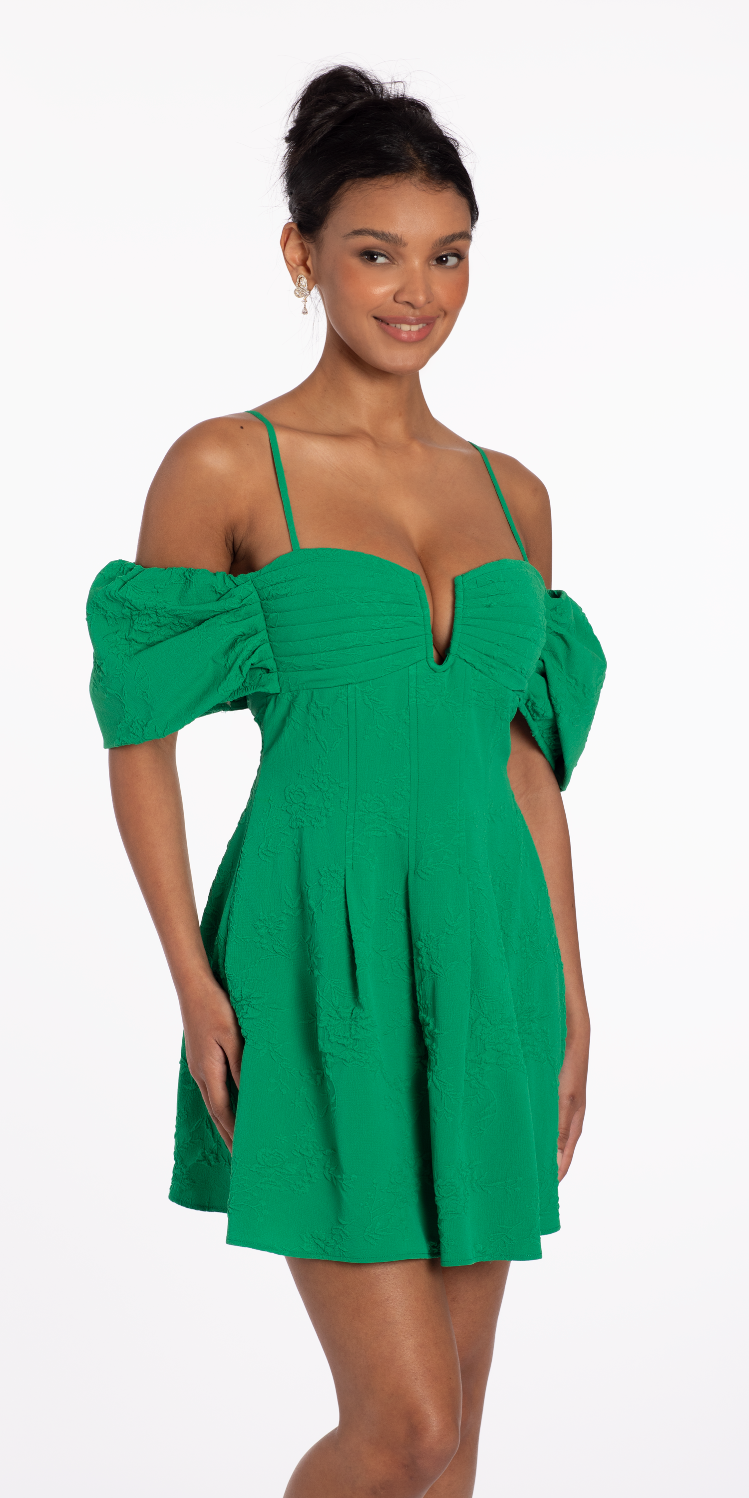 Off The Shoulder Homecoming Dresses