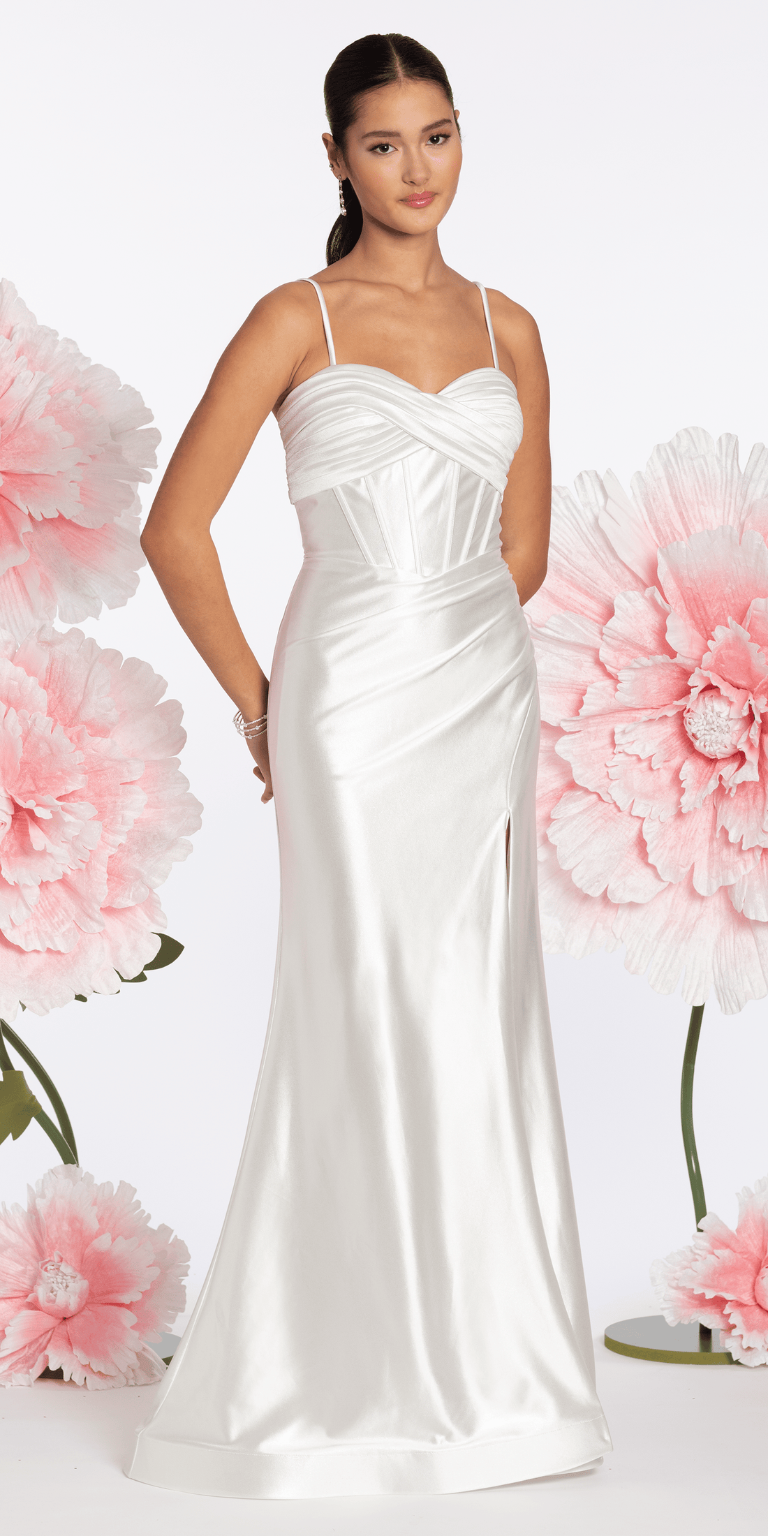 White Dresses - Camille La Vie