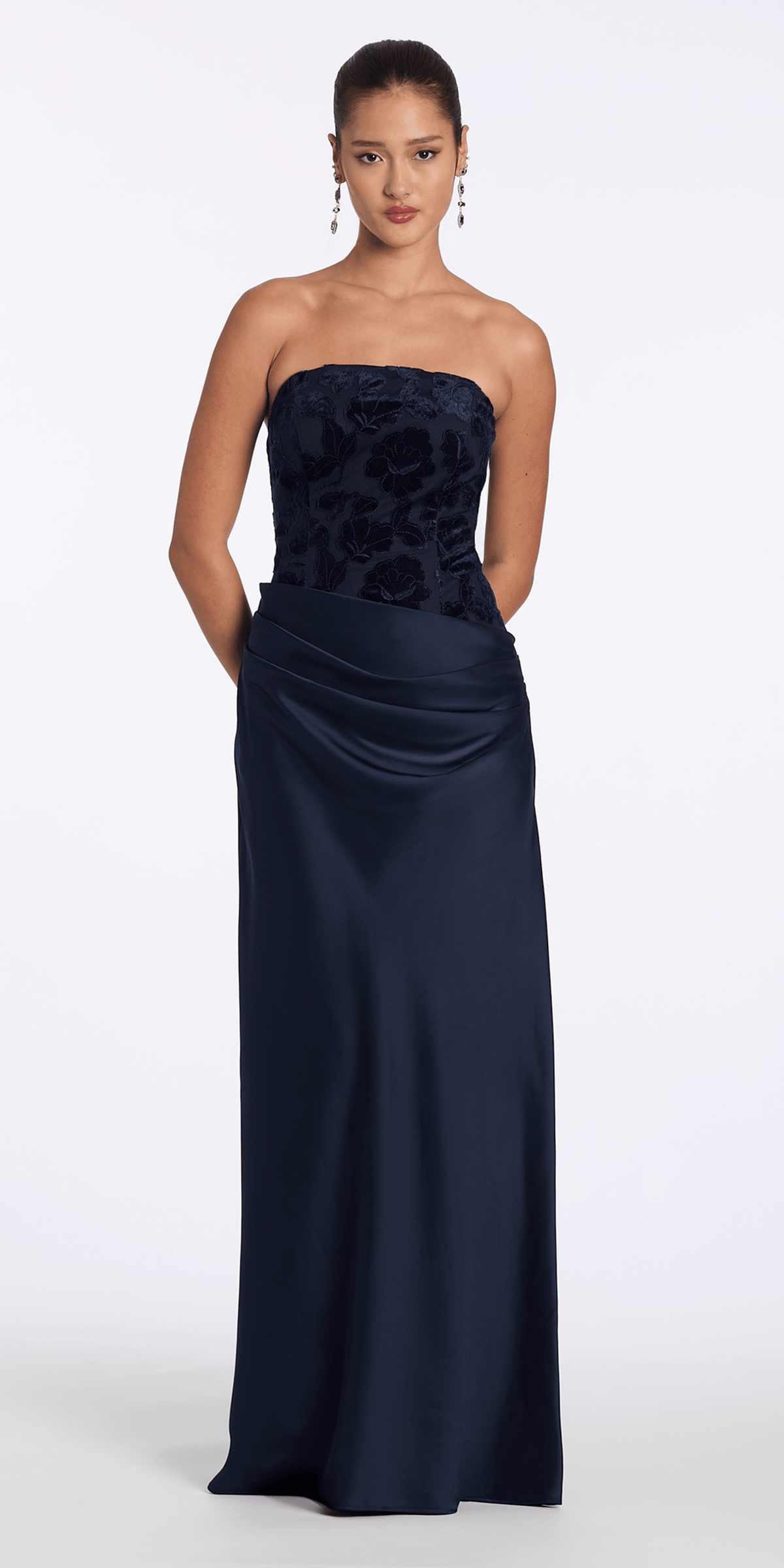 Camille La Vie Square Neck Velvet Illusion Corset Satin Column Dress missy / 2 / navy