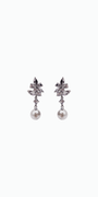  silver /one size/ Camille La Vie/Rhinestone Cluster Pearl Drop Earrings /front