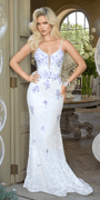 ivory/size/4/missy/Camille La Vie/Sweetheart Lace Plunge Trumpet Dress with Floral Appliques/front alt