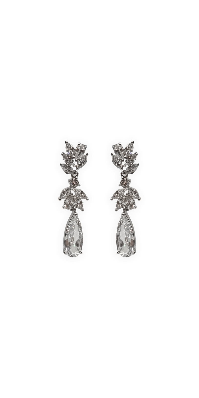 silver/one size/ Camille La Vie/Small Tiered Cluster Teardrop Earrings /front
