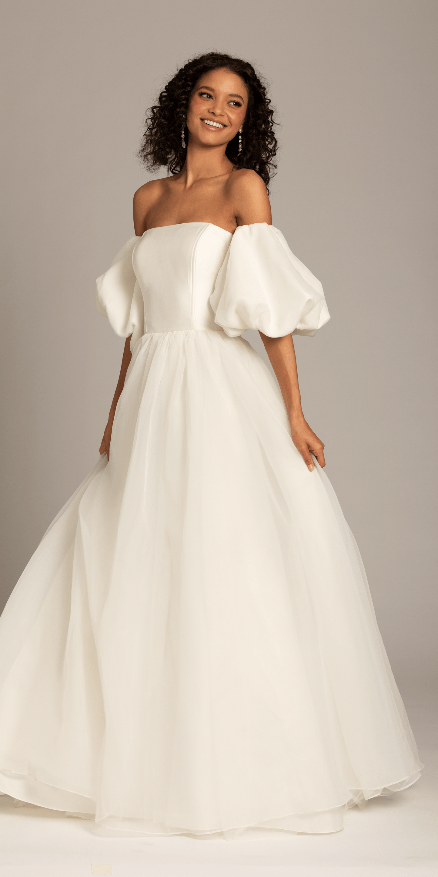 ivory/size/4/missy/ Camille La Vie/Organza Lace Up Back Ballgown with Detachable Sleeves/front alt