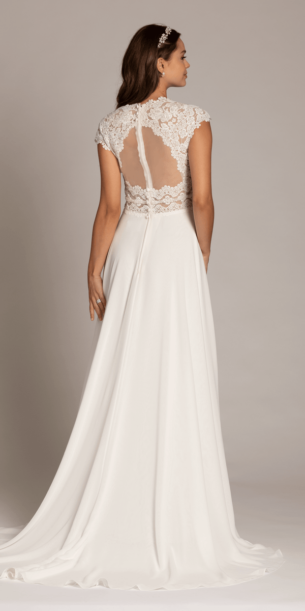 ivory/size/4/ missy/Camille La Vie/Cap Sleeve Crocheted Illusion Back Chiffon A Line Dress/back