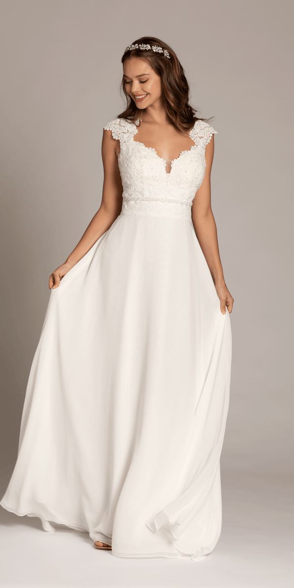 ivory/size/4/ missy/Camille La Vie/Cap Sleeve Crocheted Illusion Back Chiffon A Line Dress/front alt