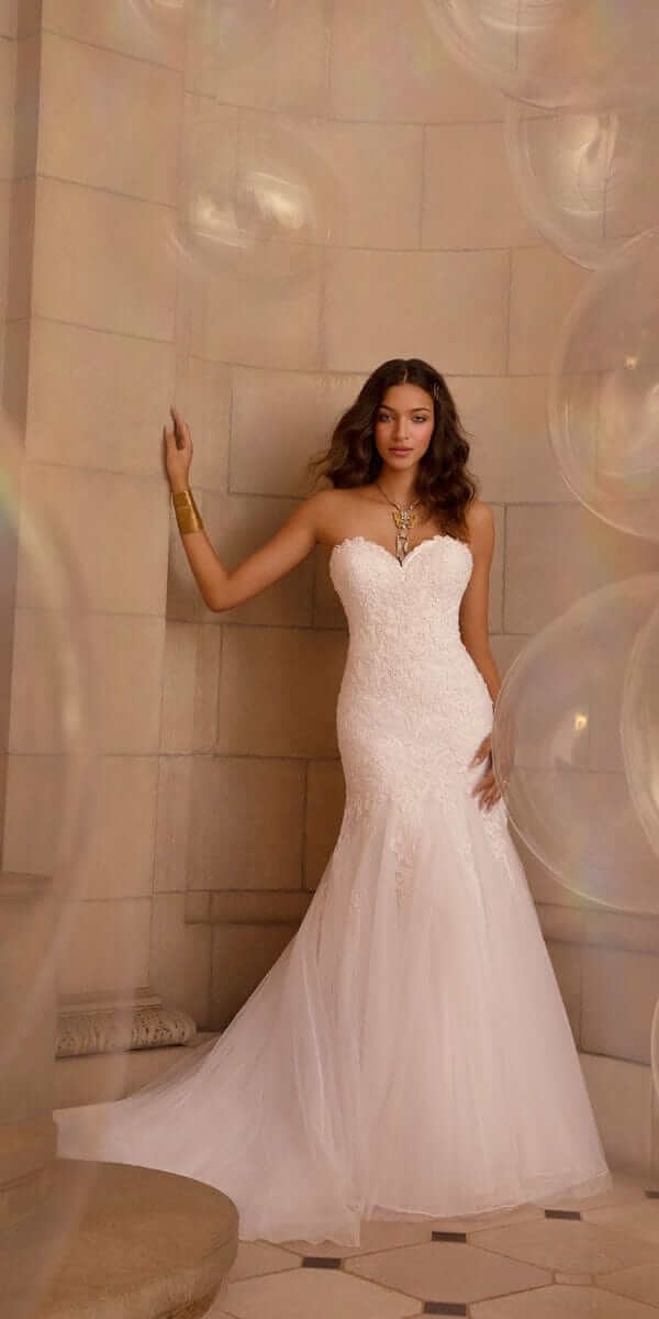 ivory/size/4/ missy/Camille La Vie/Sweetheart Embroidered Trumpet Dress with Tulle Godets /front