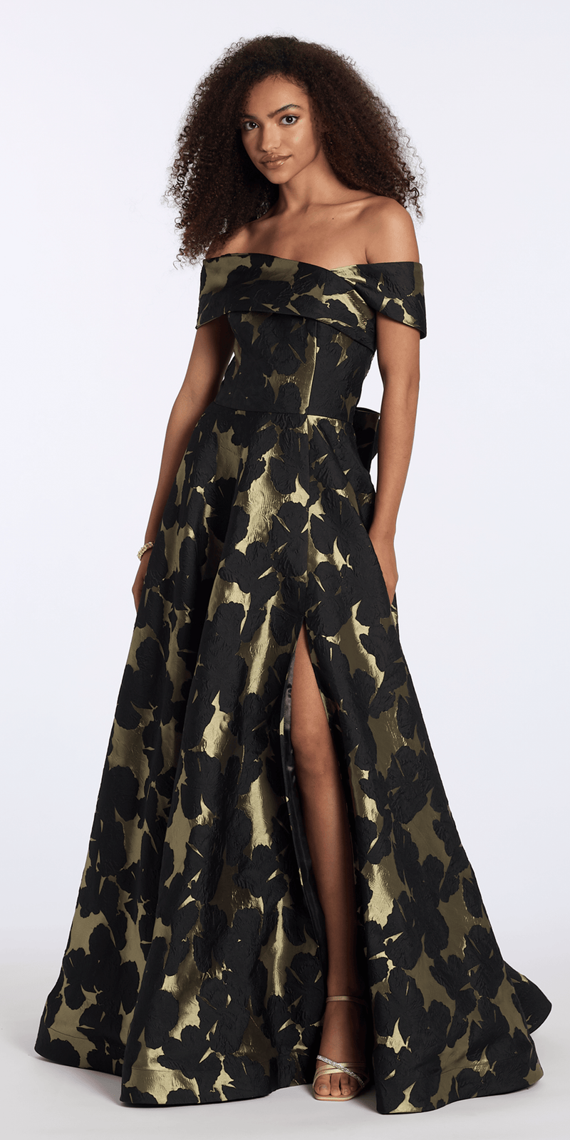 Camille La Vie Off the Shoulder Floral Jacquard A Line Dress with Bow missy / 2 / black-gold