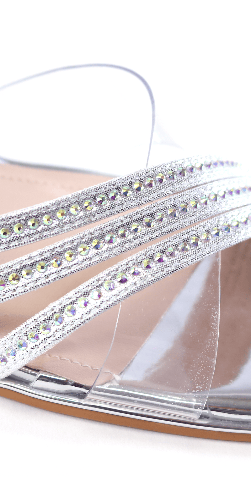 silver/size/6/Camille La Vie/Triple Strap Lucite Rhinestone Low Heel Sandal /close up